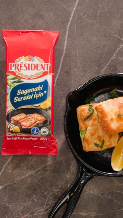 Tavada çıtır saganaki